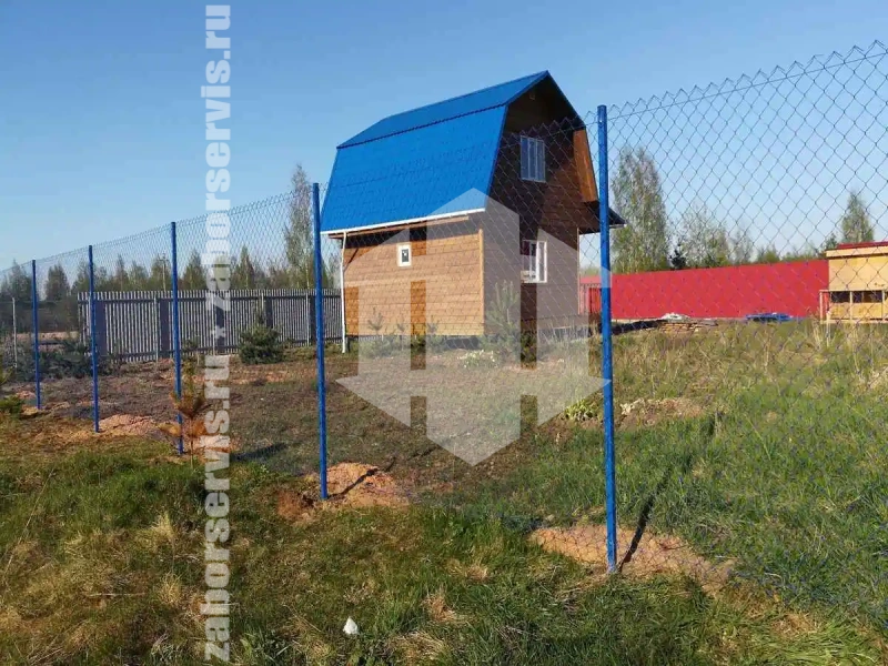 Забор из сетки рабицы с проволокой 139 метров