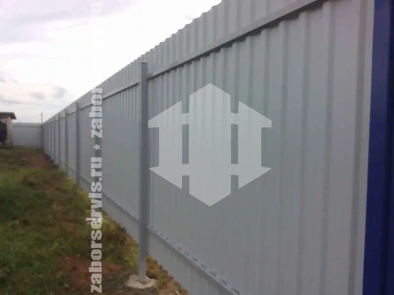 Забор из профнастила синий 75 метров