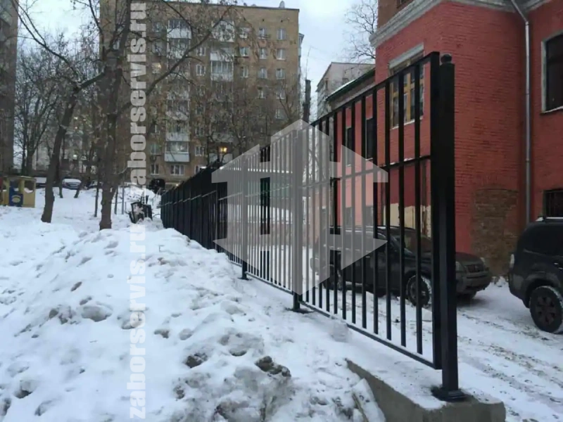 Металлический секционный сварной забор 65 метров